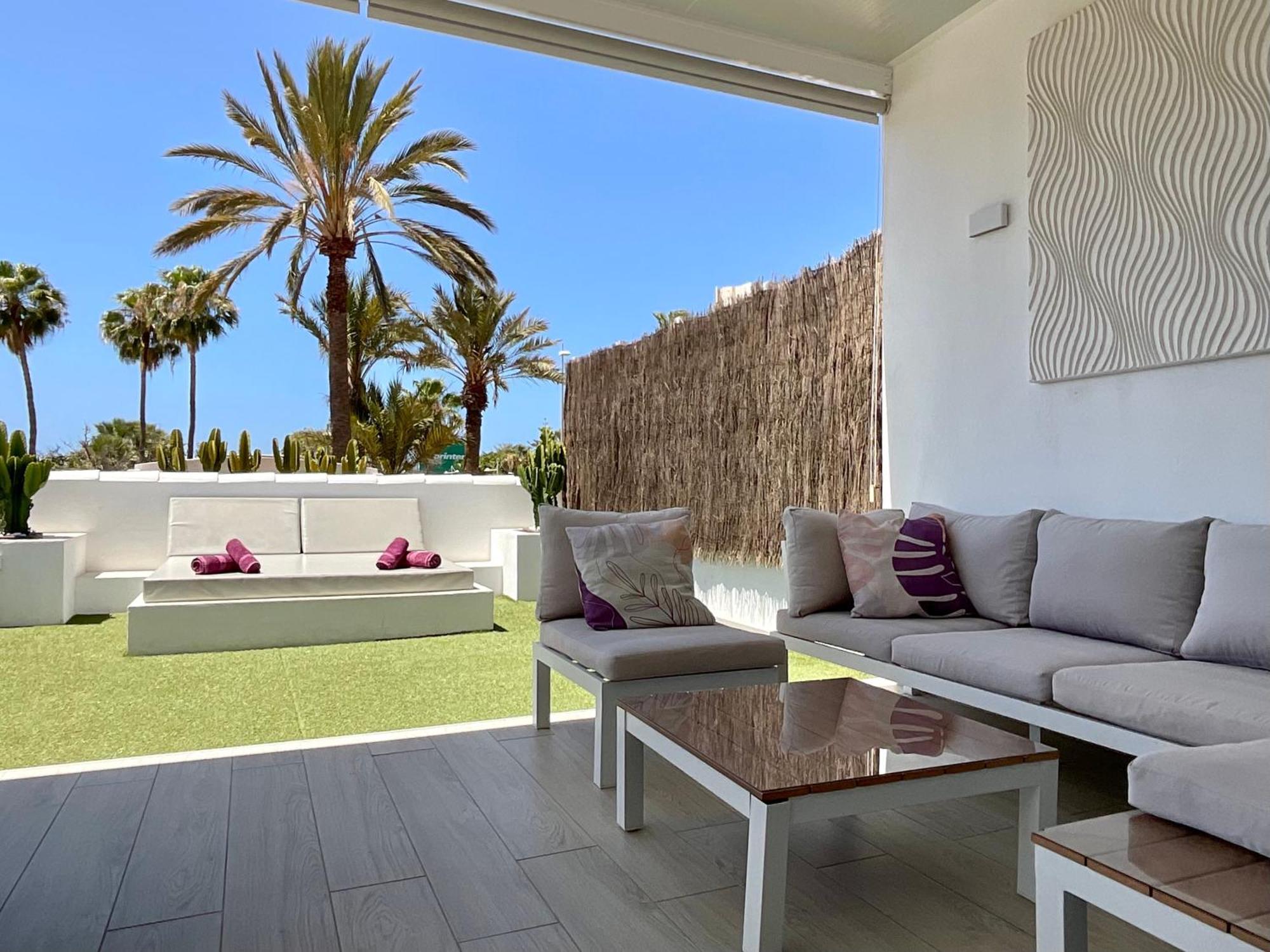 Las Americas Luxury Low-Cost Apartment With Terrace & Views Playa de las Americas  Zewnętrze zdjęcie